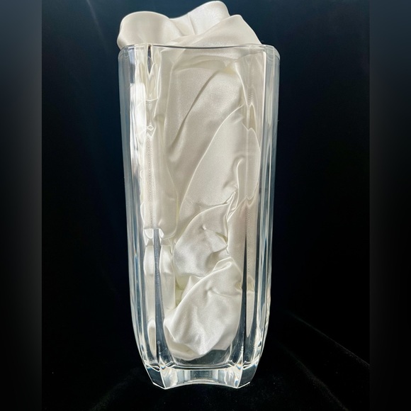 Crystal D’arques crystal vase, NWOT - Picture 2 of 7